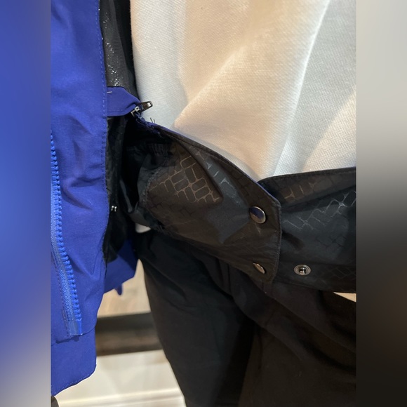 Columbia insulated winter jacket - Picture 10 of 11